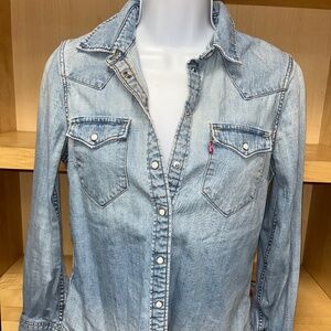 LEVIS SNAP BUTTON DENIM SHIRT SHACKET WOMENS SMALL